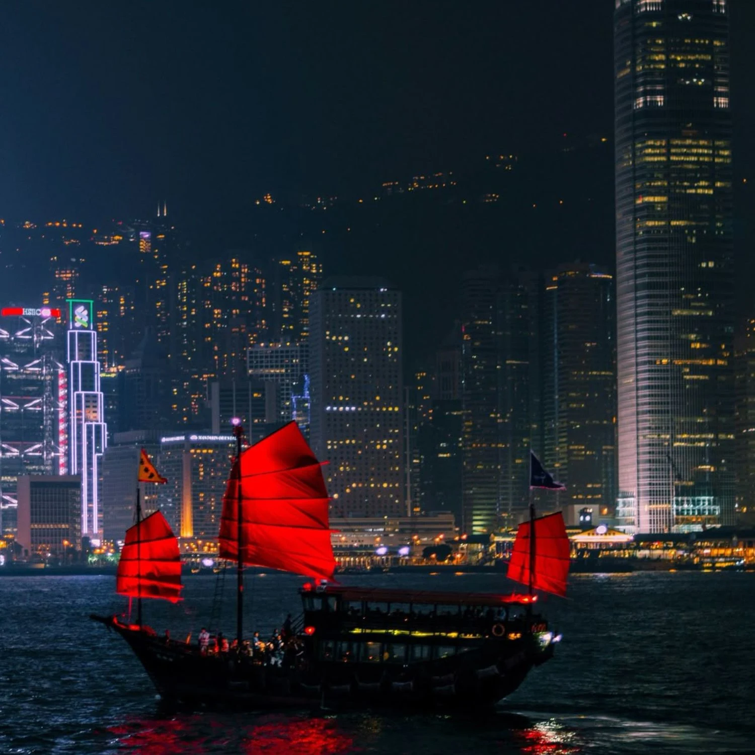 Star Ferry Ride & Tsim Sha Tsui Promenade